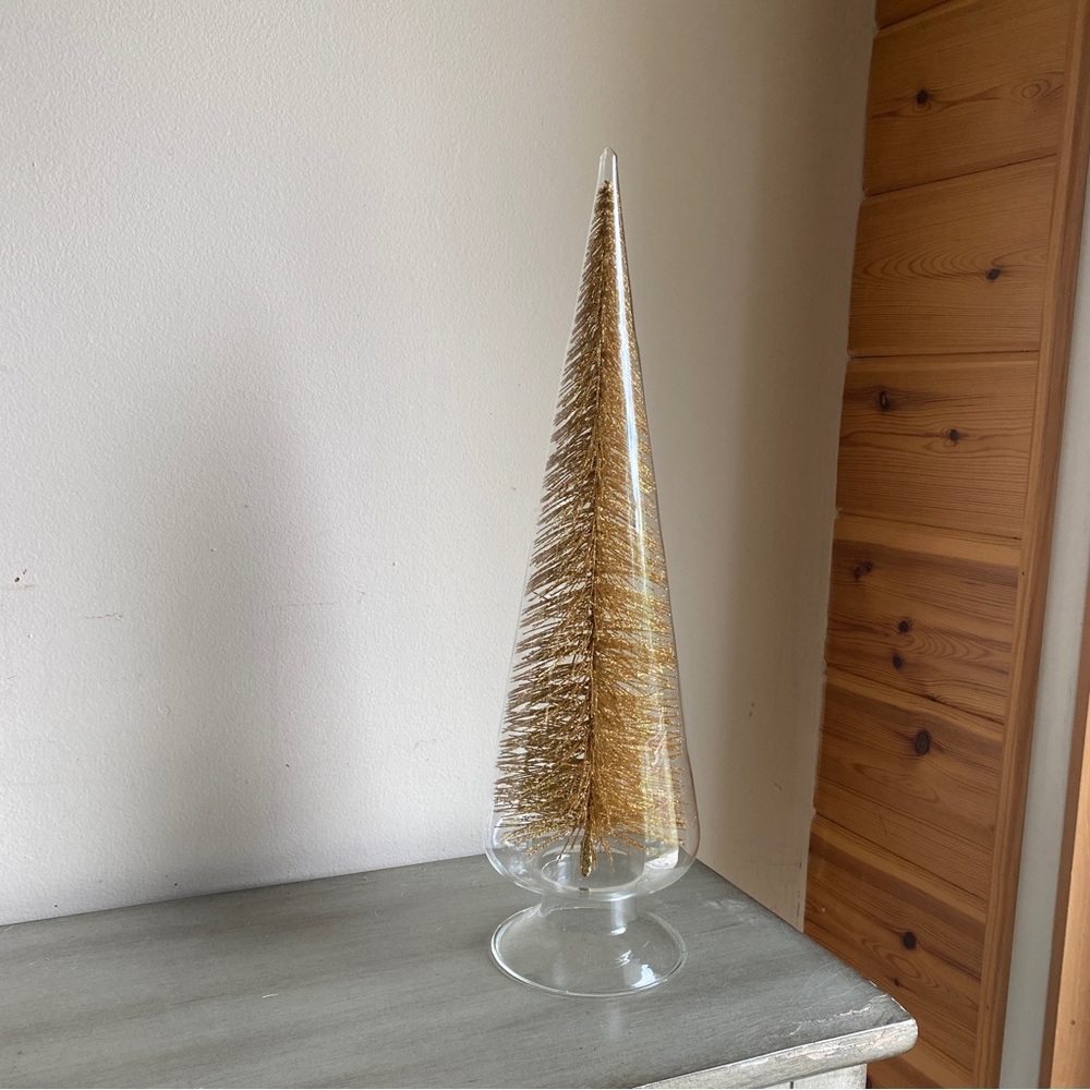 Golden bottle brush tree decor